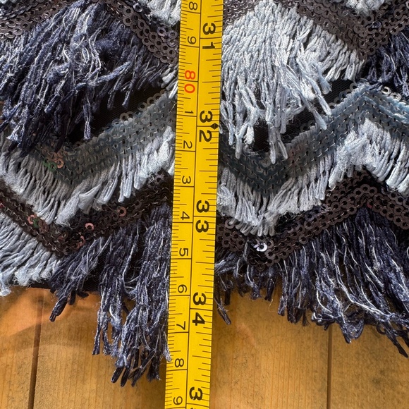 Maeve Navy Sleeveless Dress Size 14 Boho Fringe Hem Keyhole Neck - Picture 10 of 10